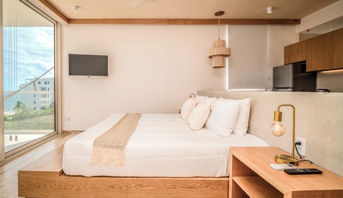 Luxury Studio, Balcony, Ocean View