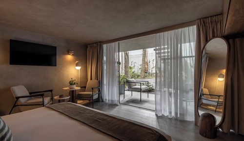 Grand Suite, Garden View, Garden Area