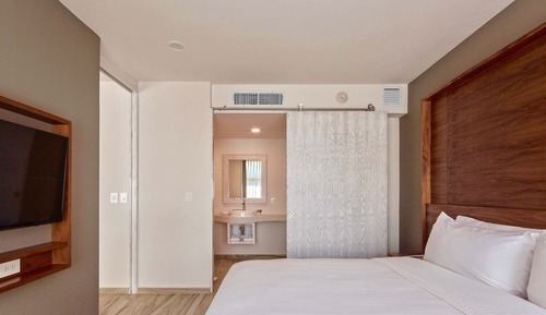 Classic Suite, 1 King Bed