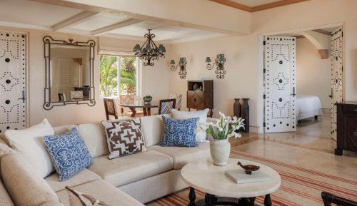 Oceanfront Grand Suite with Plunge Pool