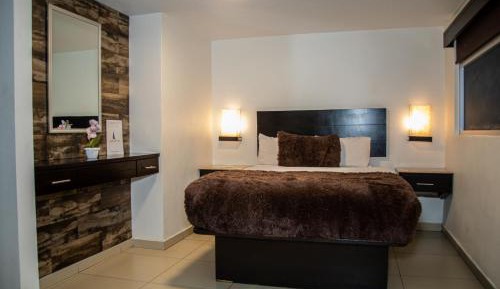 Standard Double Suite