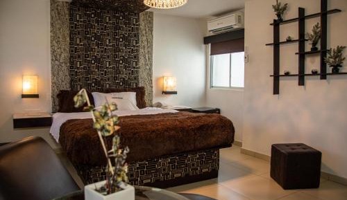 Queen Suite