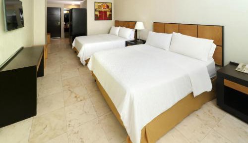 Standard Room with Two Queen Beds