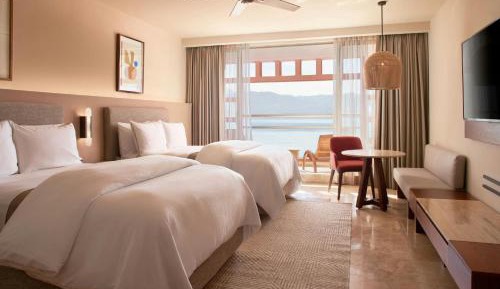 Junior Double Suite with Two Double Beds and Ocean View - High Floor
