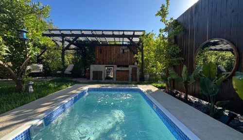 One-Bedroom Villa
