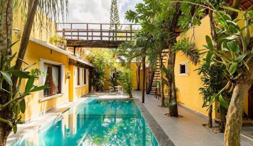 Villa with Private Pool
