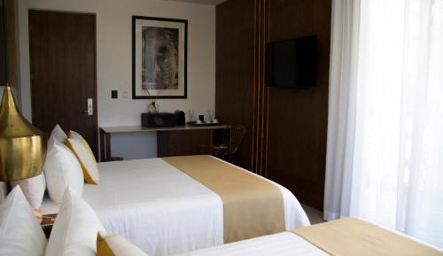 Premium Quadruple Room