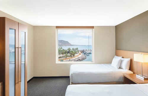 La Paz Hotel | Courtyard by Marriott La Paz Baja California Sur