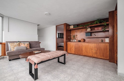 Benito Juarez House | Casa Narvarte 105