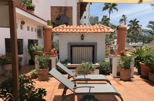 Amapas Cottage | Beach Cottage next to La Palapa...4 Bed/4 Bath