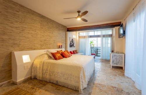 Centro - Supmza 001 Hotel | Lotus Beach Hotel - Adults Only