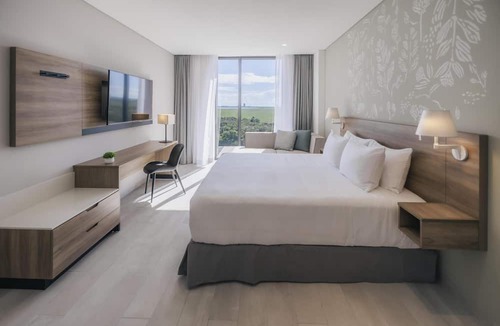 Alfredo V. Bonfil Hotel | Hyatt Place Cancun Airport