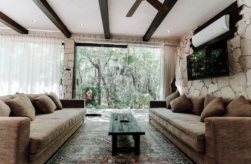 Chemuyil Villa | Tulum Jungle Villa Tierra