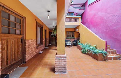 Cuajimalpa House | Charming 2BR Retreat in Lomas de Bezares