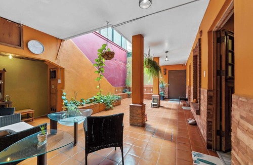Cuajimalpa House | Charming 2BR Retreat in Lomas de Bezares