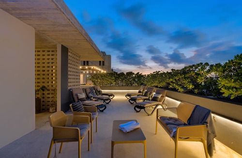 Luis Donaldo Colosio Apartment | Ocean Boutique Condos