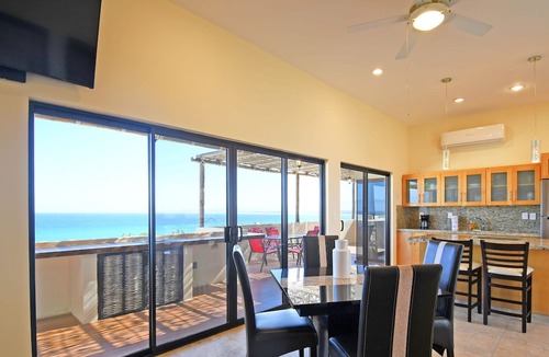 La Ventana Condo | Oceanview Penthouse w/Pool, BBQ, Gym & Playground!