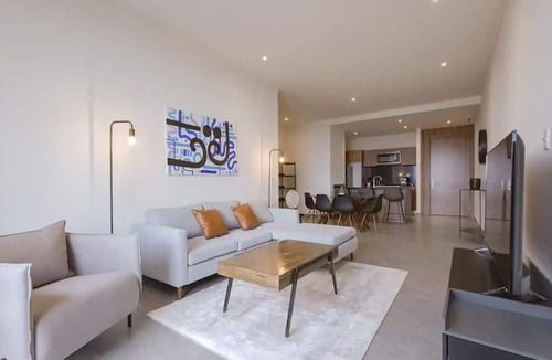 Cuauhtemoc Apartment | Stylish 2BR Apartment in BeGrand Reforma