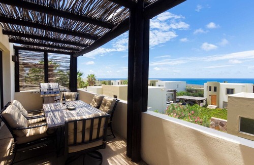 El Tezal Villa | HGTV Beautiful Villa for Rent