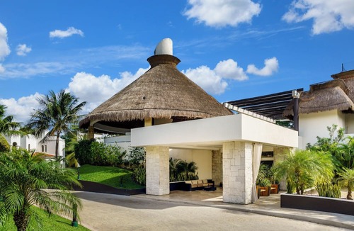Playacar Resort | The Reef Playacar Beach Resort & Spa