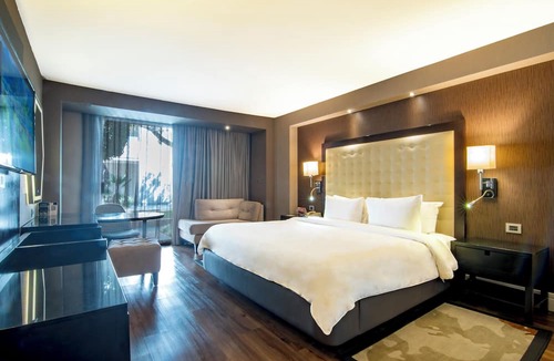 Zona Rio Hotel | Hotel Lucerna Tijuana