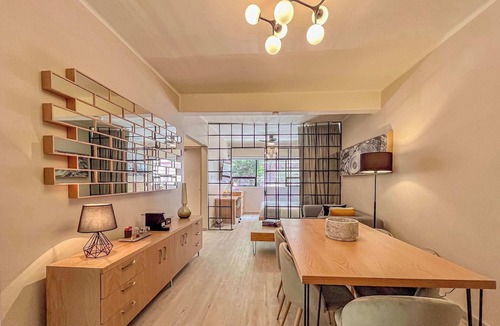 Benito Juarez Apartment | Modern WTC retreat | 2 Patios & Artistic Walls