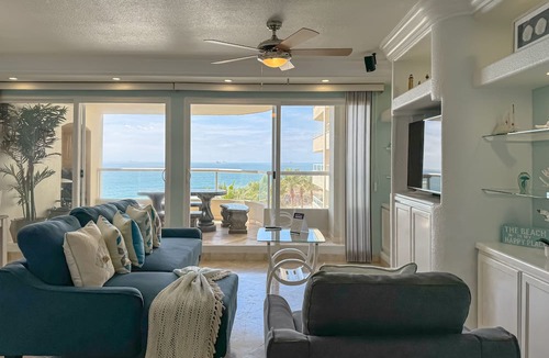 Playa Encantada Condo | Peaceful-LaJollaDelMar-BeachAccess-4thFLR-Rosarito