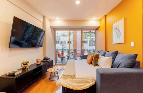 Anahuac Condo | Capitalia | Urban Nature Stay w/Balcony + Gym