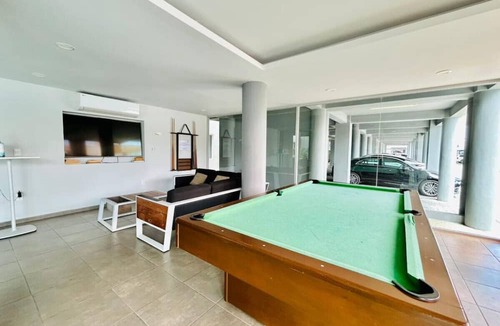 Villa Marina Condo | beautiful apartment near the beach/pool by Gpsrentas