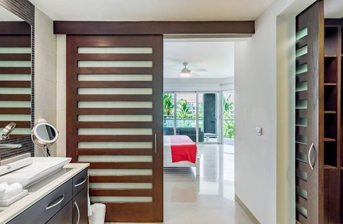 Puerto Juarez Condo | Brand new light, airy, 2 bedroom, 3 bathroom at Mareazul Beach Resort