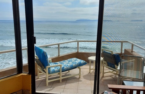 Playas De Tijuana Apartment | EXCELLENT UNOBSTRUCTED OCEAN VIEWS AND BEACH ACCESS!