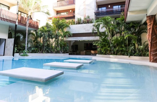 Gonzalo Guerrero Apartment | 1 Bedroom * HighSpeedConnection* Downtown quite & safe-5th ave steps away