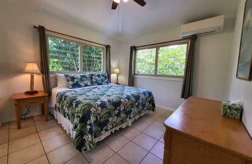 Poipu House | Among the Closest Homes to Poipu Beach 3BR/3BA with AC and Views