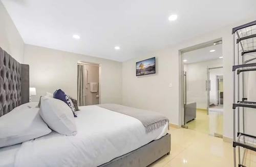 Tijuana Apartment | Arbol suite