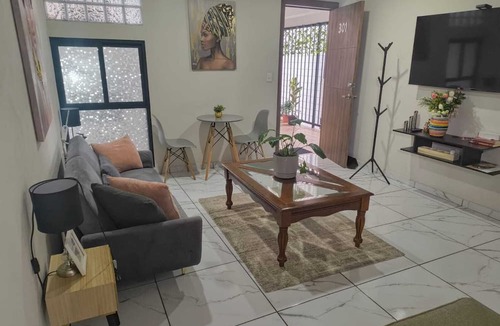 Coyoacan House | The best location in the south—let us pamper you.