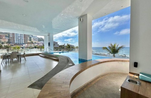Centro Historico Condo | Elegante depa frente al malecón y cerca del centro