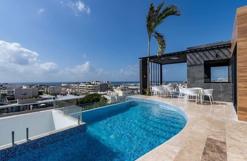 Zazil-ha Apartment | Rooftop Pool Apartment near Playa del Carmen