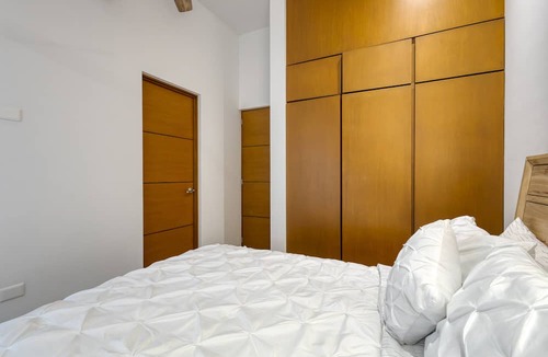 El Tezal Condo | Lux New Condo in Gated Community w/Pool Arch View Close to Downtown Cabo