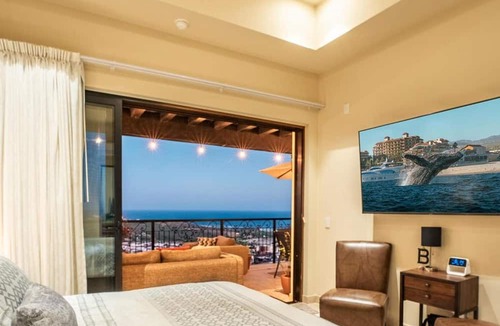 Cabo San Lucas Condo | CCV Quivira-2BRPenthouse w/Rooftop Patio, Ocean Views, Golf - FREE GOLF CART!