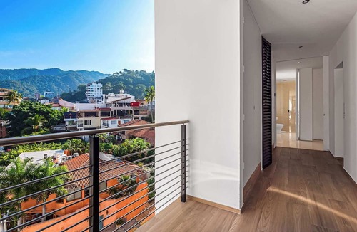 Alta Vista Condo | AlilaHolidays - SOHO PV - 712 - 2BR Condo & Great Rooftop in PV