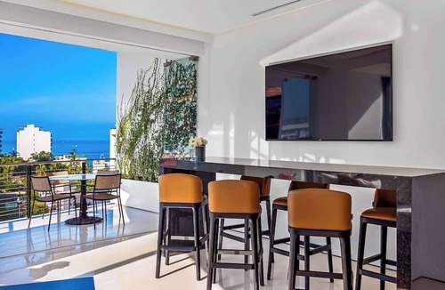 Alta Vista Condo | AlilaHolidays - SOHO PV - 712 - 2BR Condo & Great Rooftop in PV