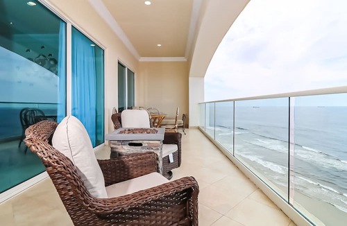 La Joya Condo | Family Retreat/Beach Access/Mar Y Sol Condo/Rosarito/Free Parking