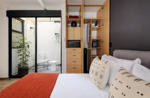Roma Norte Apartment | New! Serene apartment with terrace | Casa Malva