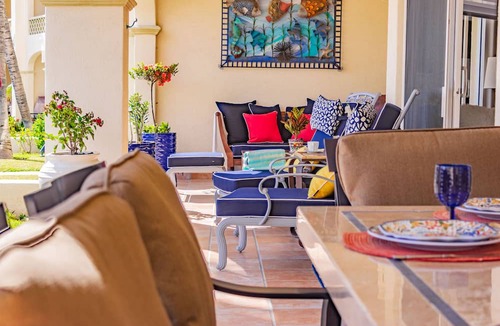 Zona Hotelera Condo | Beachfront Las Mañanitas - 3102 - RENOVATED 2 Bd/2 Ba with Beach/Ocean Views!