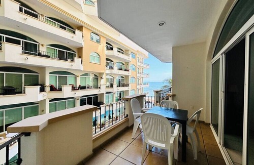 Marina Mazatlan Apartment | bonito/amplio y centrico departamento by Gpsrentas