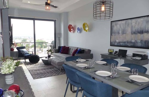 Diaz Ordaz Condo | Tropical Oasis ★ Penthouse ★ Stocked Kitchen