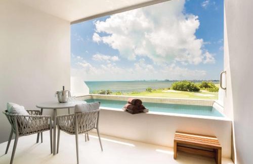 Cancun Resort | Hyatt Vivid Cancun - Adults Only All Inclusive