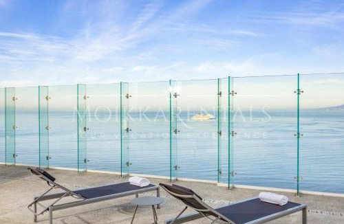Las Glorias Apartment | Beachfront family friendly 1 bdr NT505