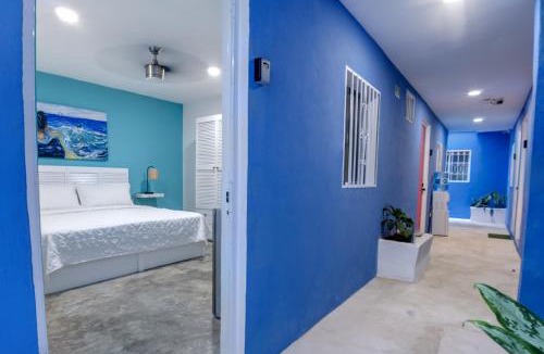 Luis Donaldo Colosio Villa | Luxury 6-Bed 6-Bath- An Entire Private Villa w-plung pool-5th Ave & Beach at walking distance