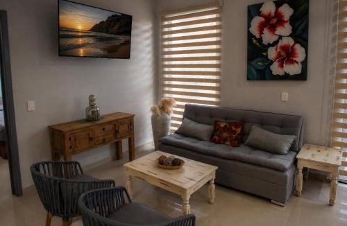 Ferrocarrilera Apartment | 2br/2ba Condo 1 block to ocean! - Unit 3